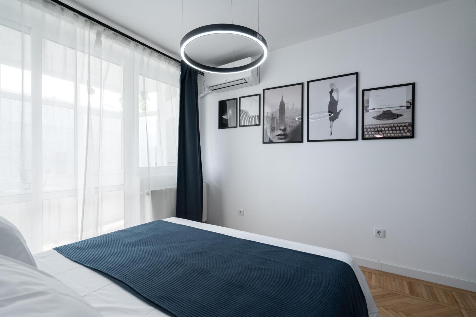 Central Aesthetic Apartment Bucarest Exterior foto